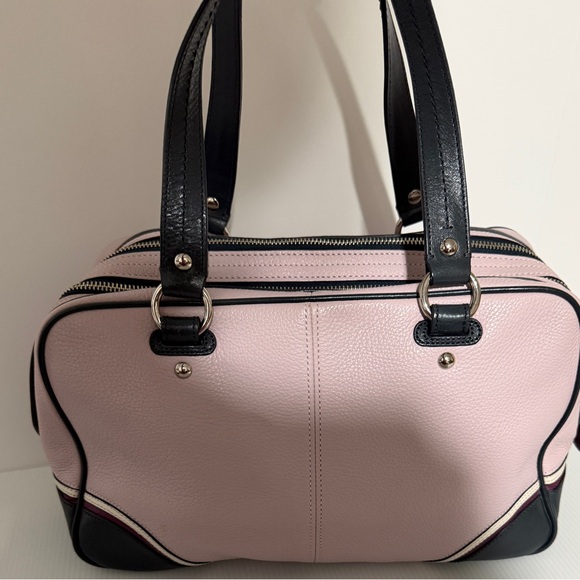 Coach Bag - Picture 3 of 10